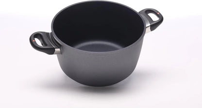 Soup Pot with Lid and Handle